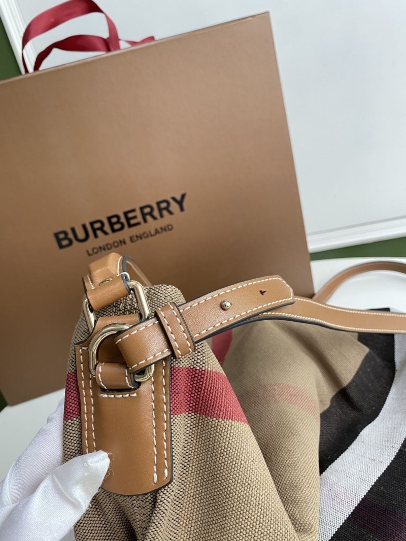 Bv*b*rry hobo bags